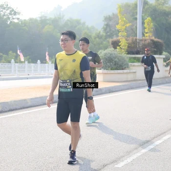 Runner Photo 6927804