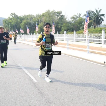 Runner Photo 6927817