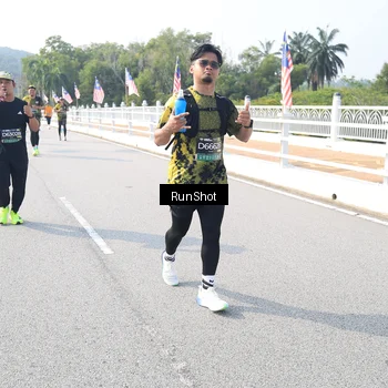 Runner Photo 6927825