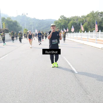 Runner Photo 6927826