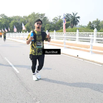 Runner Photo 6927827