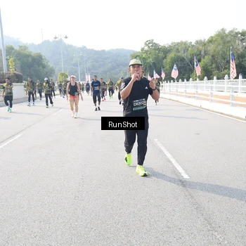 Runner Photo 6927832