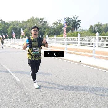 Runner Photo 6927833