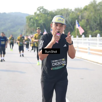 Runner Photo 6927835