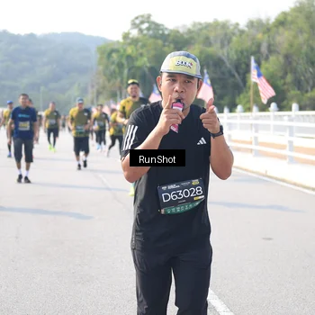 Runner Photo 6927844