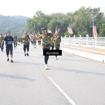 Runner Photo 6927845