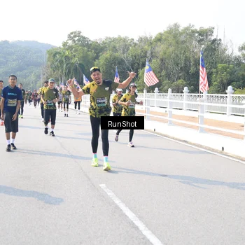 Runner Photo 6927849