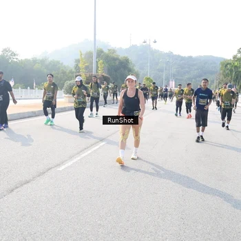 Runner Photo 6927862