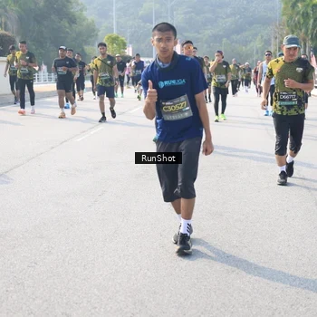 Runner Photo 6927871