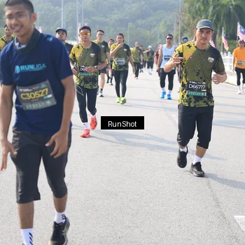 Runner Photo 6927875