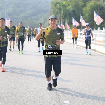 Runner Photo 6927877