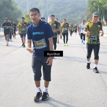 Runner Photo 6927880