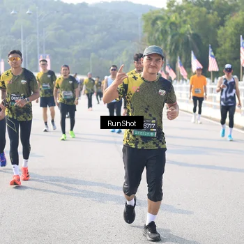 Runner Photo 6927881