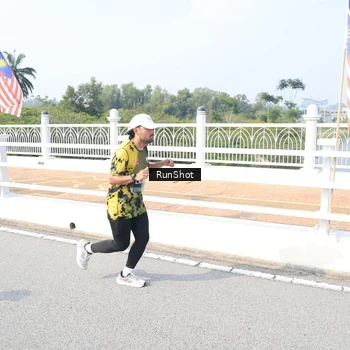 Runner Photo 6927889
