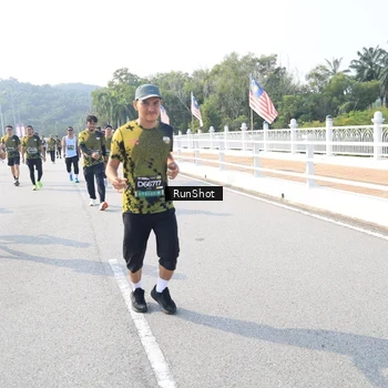 Runner Photo 6927893