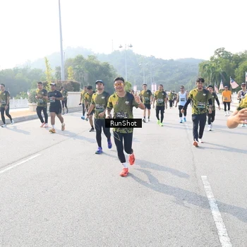 Runner Photo 6927896