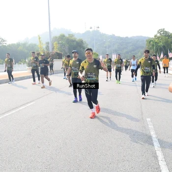 Runner Photo 6927897