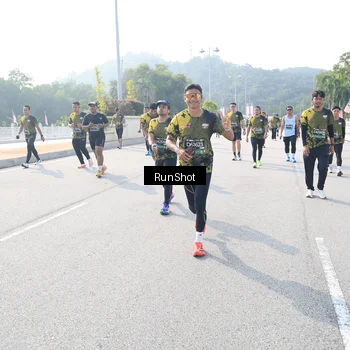 Runner Photo 6927898