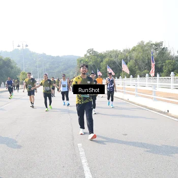 Runner Photo 6927905