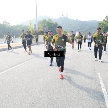 Runner Photo 6927906