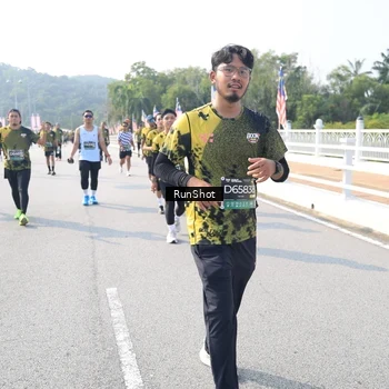 Runner Photo 6927919