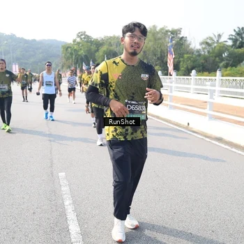 Runner Photo 6927922