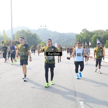 Runner Photo 6927931