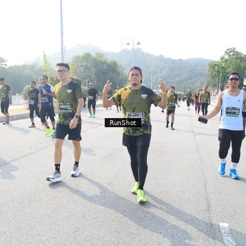 Runner Photo 6927936