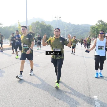 Runner Photo 6927939