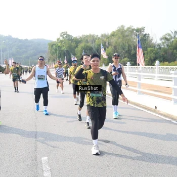 Runner Photo 6927940