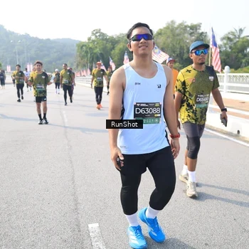 Runner Photo 6927951