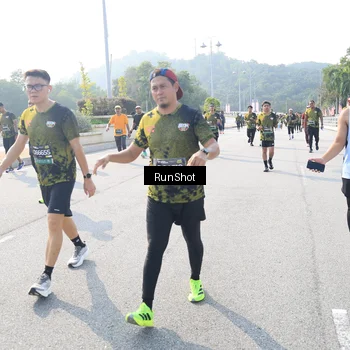 Runner Photo 6927955
