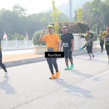 Runner Photo 6927961