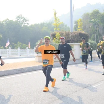 Runner Photo 6927962