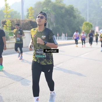 Runner Photo 6927971