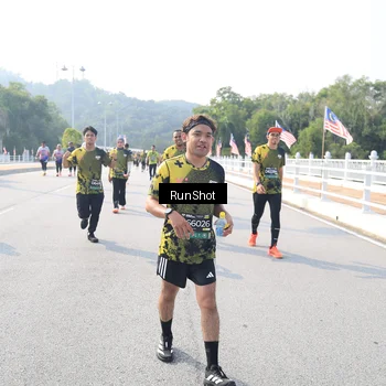 Runner Photo 6927974