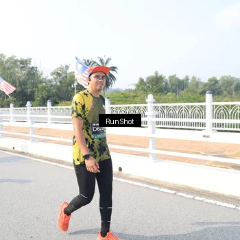 Runner Photo 6927994