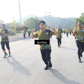 Runner Photo 6927996