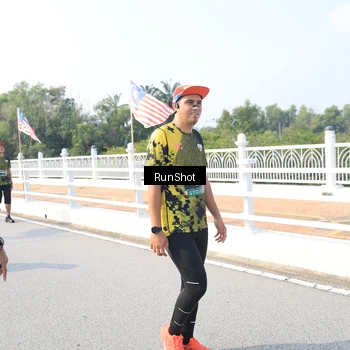 Runner Photo 6927998