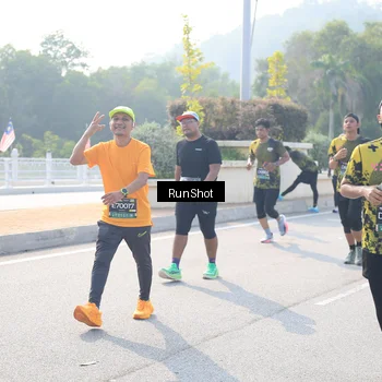 Runner Photo 6928000