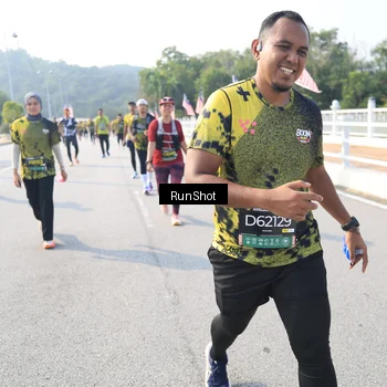 Runner Photo 6928006