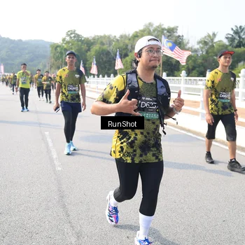 Runner Photo 6928025