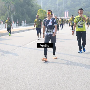 Runner Photo 6928037