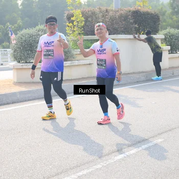 Runner Photo 6928050