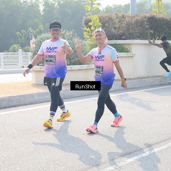 Runner Photo 6928056