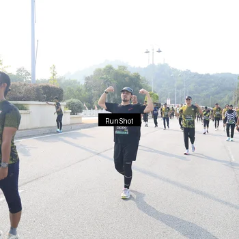 Runner Photo 6928077