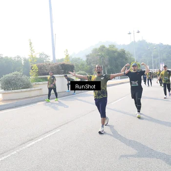 Runner Photo 6928082