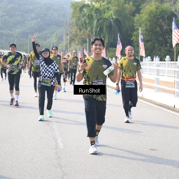 Runner Photo 6928097