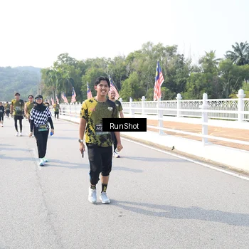 Runner Photo 6928101
