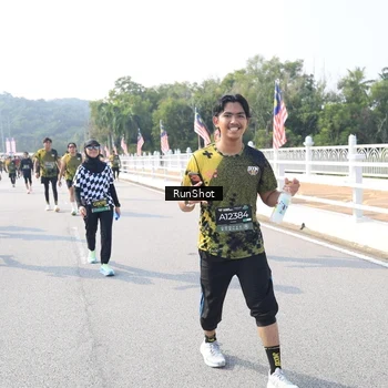 Runner Photo 6928104